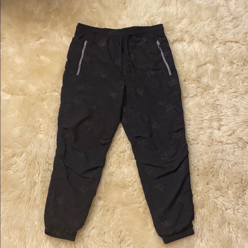 American eagle pants